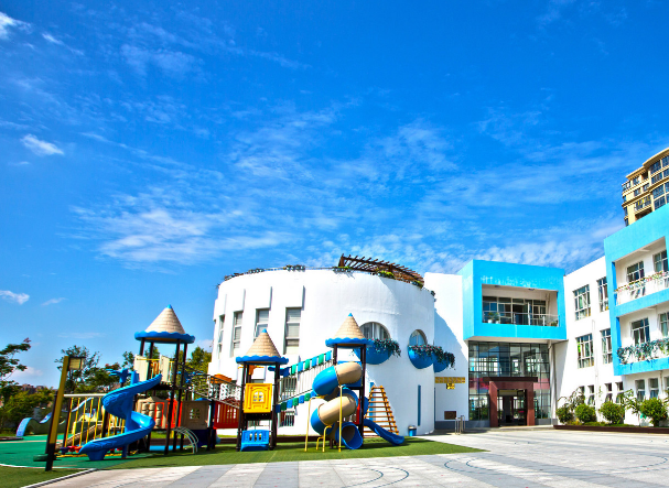 不同教育階段的校園變化！