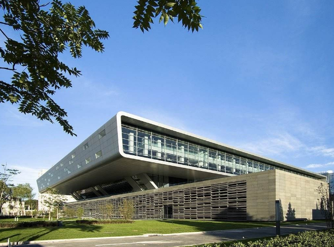 要求高校圖書館設(shè)計成為綠色建筑的原因！