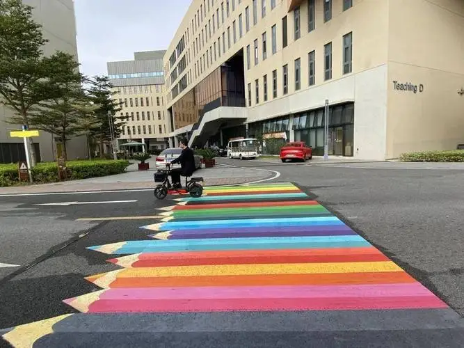 以美育的生動(dòng)性，營(yíng)造高校校園文化新氣象